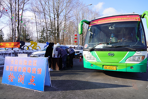 我是黨員我?guī)ь^，一線防控共擔當